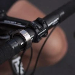 Beste Verkoop ⌛ Knog Oi Classic - Fietsbel - Large - Zwart ✨ -AGU WINKLE 550x309 26