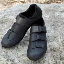 Beste deal ✔️ Shimano Fietschoenen MTB XC100 - Heren - Zwart - Maat 43 🥰 -AGU WINKLE 550x334 4