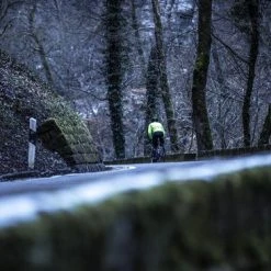 Beste recensies van ???? Rogelli Core Fietsjack - Winter Fietsjas - Winddicht En Waterafstotend - Heren - 0 Tot 10 Graden ???? 38 Beste recensies van ???? Rogelli Core Fietsjack - Winter Fietsjas - Winddicht En Waterafstotend - Heren - 0 Tot 10 Graden ???? -AGU WINKLE 550x366 130