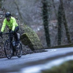 Beste recensies van ???? Rogelli Core Fietsjack - Winter Fietsjas - Winddicht En Waterafstotend - Heren - 0 Tot 10 Graden ???? 40 Beste recensies van ???? Rogelli Core Fietsjack - Winter Fietsjas - Winddicht En Waterafstotend - Heren - 0 Tot 10 Graden ???? -AGU WINKLE 550x366 132