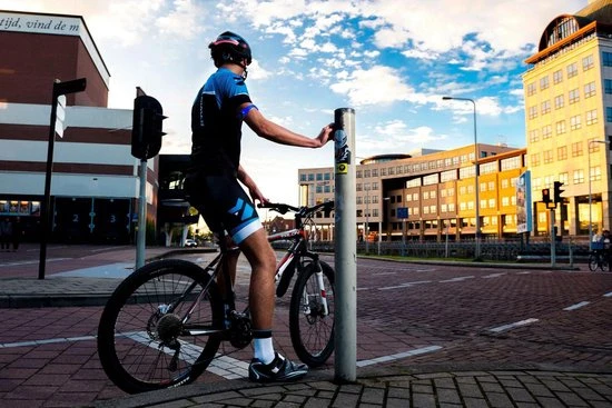 Goedkoopste ???? Bee Seen - Led - Helm - Verlichting - Verstelbaar - Waterproof - Veiligheid - Fiets ???? 5 Goedkoopste ???? Bee Seen - Led - Helm - Verlichting - Verstelbaar - Waterproof - Veiligheid - Fiets ???? - Afbeelding 5