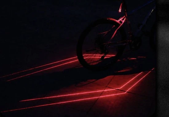 Gloednieuw ???? NA Fietsverlichting USB Oplaadbaar Fiets Achterlicht LED Laser ✨ 5 Gloednieuw ???? NA Fietsverlichting USB Oplaadbaar Fiets Achterlicht LED Laser ✨ - Afbeelding 5