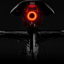 Goedkoop ???? Rockbros Slim Fiets Achterlicht, Automatische Rem Sensor, IPx6 Waterdicht LED, Via USB Opladen, Met Zadelbevestiging, Slimme Fietsverlichting ???? 29 Goedkoop ???? Rockbros Slim Fiets Achterlicht, Automatische Rem Sensor, IPx6 Waterdicht LED, Via USB Opladen, Met Zadelbevestiging, Slimme Fietsverlichting ???? -AGU WINKLE 550x515 3