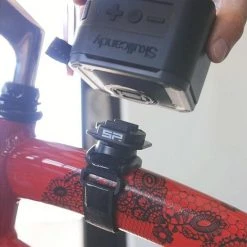 Aanbiedingen ???? SP Connect Telefoniehouder - Zwart ⌛ -AGU WINKLE 550x548 9