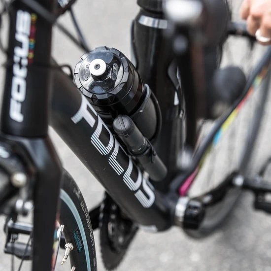 Begroting 🤩 BBB Cycling Samurai Minipomp - Fietspomp Met Drukmeter - Pomp Fiets Mini - 9 Bar -Grijs - 21 Cm - BMP-50 ✔️ 6 Begroting 🤩 BBB Cycling Samurai Minipomp - Fietspomp Met Drukmeter - Pomp Fiets Mini - 9 Bar -Grijs - 21 Cm - BMP-50 ✔️ - Afbeelding 6