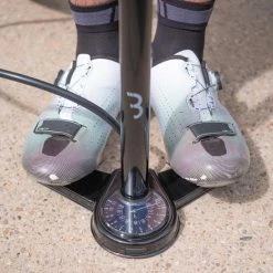 Nieuw ✨ BBB Cycling AirSteel Fietspomp Met Drukmeter - Fiets Pomp Racefiets En Mountainbike - Voetpomp Extra Lang 11 Bar - Zwart - BFP-27 ⭐ 18 Nieuw ✨ BBB Cycling AirSteel Fietspomp Met Drukmeter - Fiets Pomp Racefiets En Mountainbike - Voetpomp Extra Lang 11 Bar - Zwart - BFP-27 ⭐ -AGU WINKLE 550x550 206