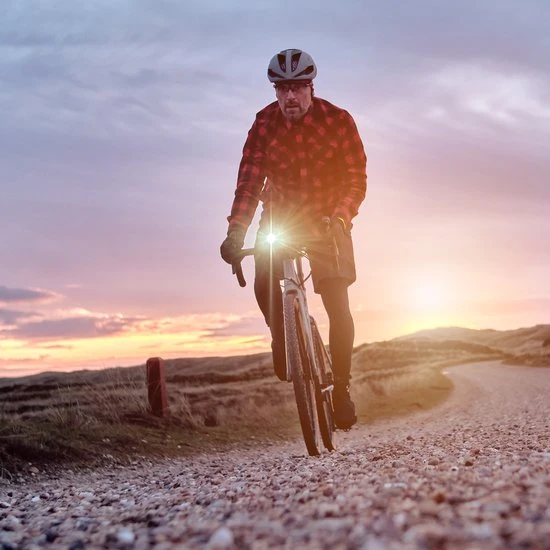 Beste Verkoop ???? Sigma BUSTER RL 80 Flash USB Fiets Achterlicht - 80 Lumen - Oplaadbaar ???? 5 Beste Verkoop ???? Sigma BUSTER RL 80 Flash USB Fiets Achterlicht - 80 Lumen - Oplaadbaar ???? - Afbeelding 5