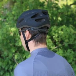 Goedkoopste ???? BBB Cycling Condor Racefiets Helm MTB Helm Wielrenhelm Sporthelm Zwart Maat L ???? 14 Goedkoopste ???? BBB Cycling Condor Racefiets Helm MTB Helm Wielrenhelm Sporthelm Zwart Maat L ???? -AGU WINKLE 550x550 531