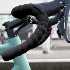 Aanbiedingen ???? BBB Cycling RaceRibbon Stuurtape - Antislip - Stuurlint Racefiets - Stretch Materiaal - Zwart - 2 Rollen - BHT-01 ???? -AGU WINKLE 550x550 54