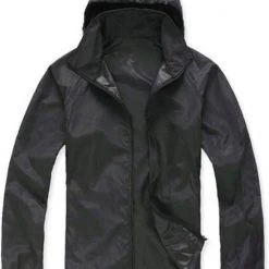 Beste deal ✔️ WiseGoods Windstopper Windjack - Regenjas - Jas Opvouwbaar - Waterdicht - Zon Beschermend - Outdoor - Unisex - Zwart - L ✨