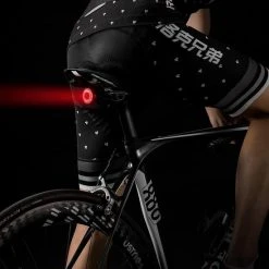 Goedkoop ???? Rockbros Slim Fiets Achterlicht, Automatische Rem Sensor, IPx6 Waterdicht LED, Via USB Opladen, Met Zadelbevestiging, Slimme Fietsverlichting ???? 31 Goedkoop ???? Rockbros Slim Fiets Achterlicht, Automatische Rem Sensor, IPx6 Waterdicht LED, Via USB Opladen, Met Zadelbevestiging, Slimme Fietsverlichting ???? -AGU WINKLE 550x696 7